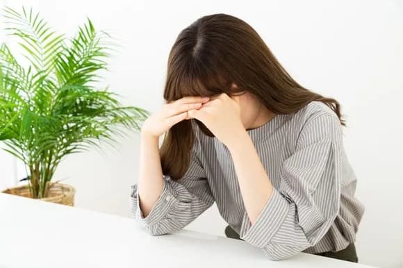 【悲報】35歳超えて独身、マジでメンタルに来るらしい・・・・・