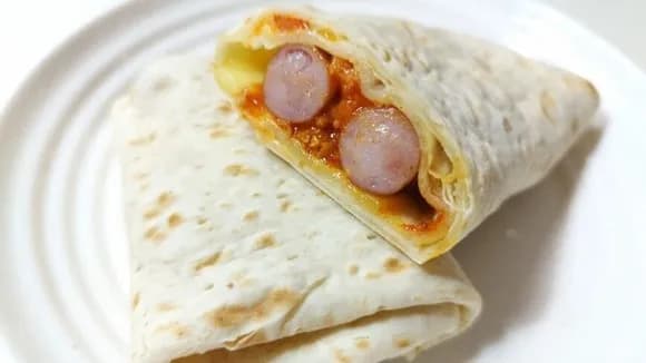 【疑問】コンビニのブリトーって誰が買っとるんや？謎すぎるｗｗｗｗｗ