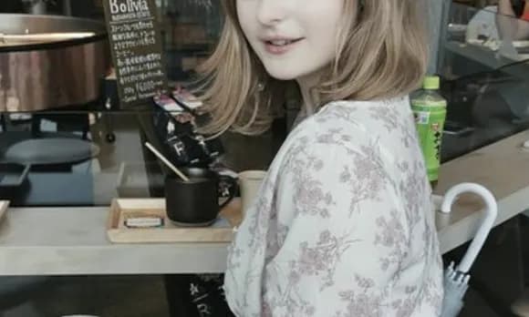 【朗報】超美女エルフさん、来日ｗｗｗｗｗｗｗｗｗ