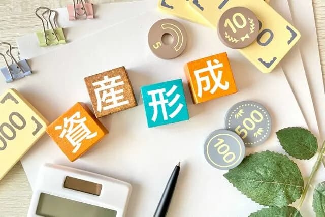 米株も日本株もなんだか買うの怖いわどこ買ったらいいんだよ