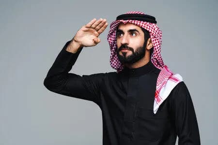 【悲報】サウジ人「日本来たけど完全に失敗やったわ」