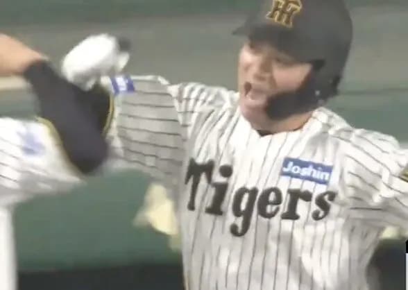 【朗報】坂本誠志郎、3ランが飛び出すwwwwwwwwwww（阪神8 - 2オリックス）