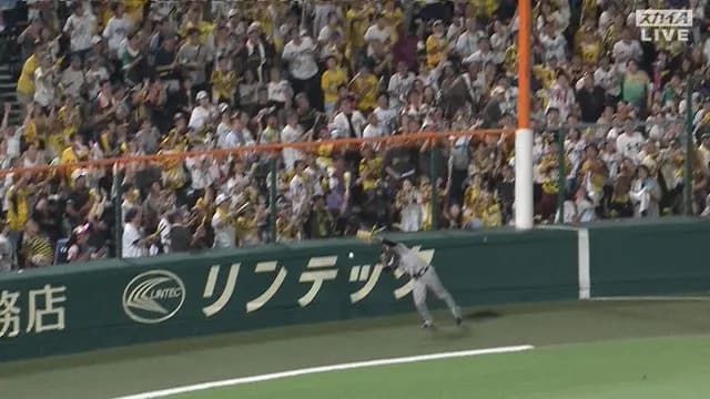 巨人、5連打で逆転した直後に4失点　外野が3人共捕れず