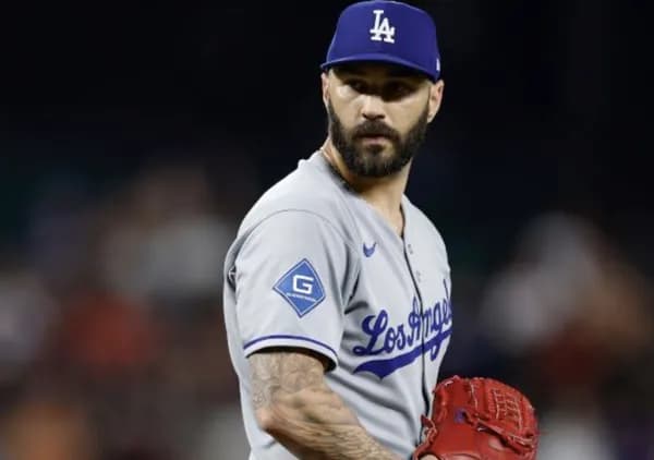 【悲報】ドジャースの左の中継ぎエース、ベシアがチーム離脱