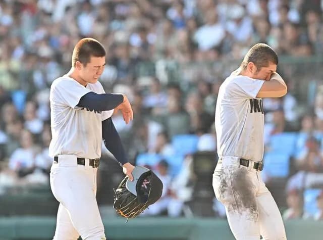 【悲報】甲子園の観客「公立がんばれー！」→横浜奥村投手「完全アウェイで怖かった」