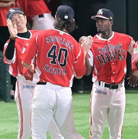 まさかの杉山の緊急登板　小久保監督「モニターを見たらめちゃくちゃゆっくりしていた」