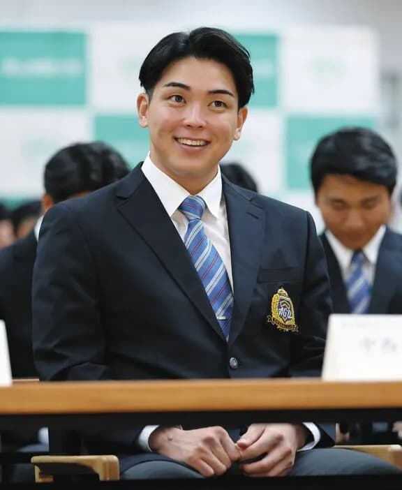 【ドラゴンズ】中日から1位指名の青学大・中西聖輝、「素直に、まずはうれしいという気持ちが一番大きいです」