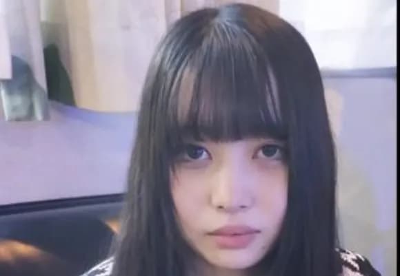 【朗報】陰キャ女子さん、脱いだらとんでもない身体だったｗｗｗｗｗｗ