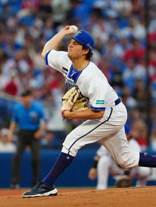 バウアー(34) 20登板 130.2回 4勝10敗 防御率4.34 年俸9億円←来年いる球団