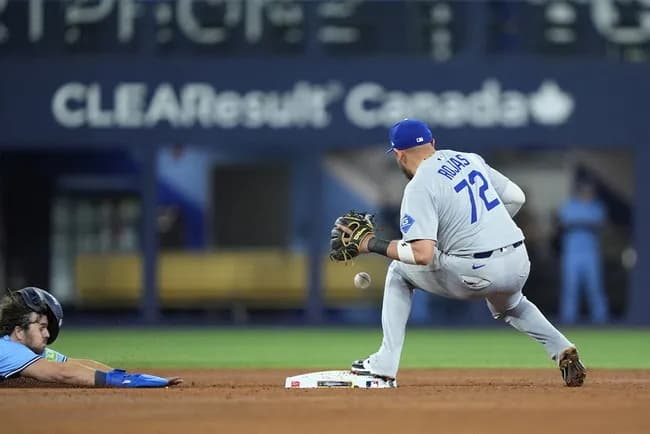 ブルージェイズぼう然のまさかの幕切れ　バーガーが痛恨走塁死　ＮＨＫ解説田口氏もあ然「絶対にアウトになってはいけないところ。この幕切れで流れはドジャースかな」