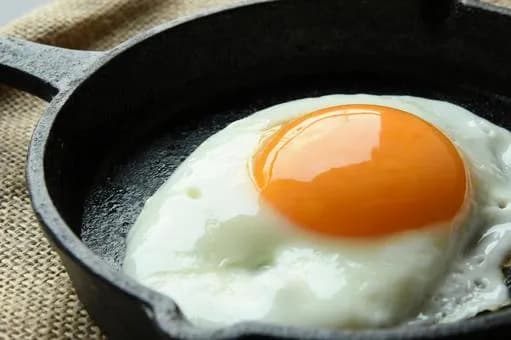 【悲報】日本人、目玉焼きを英語で言えないｗｗｗｗｗｗｗｗｗｗｗｗｗｗｗｗ
