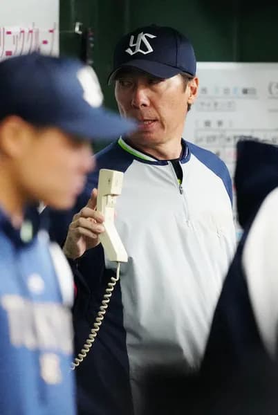 ヤクルトついにプロ野球ワースト…13試合連続２得点以下