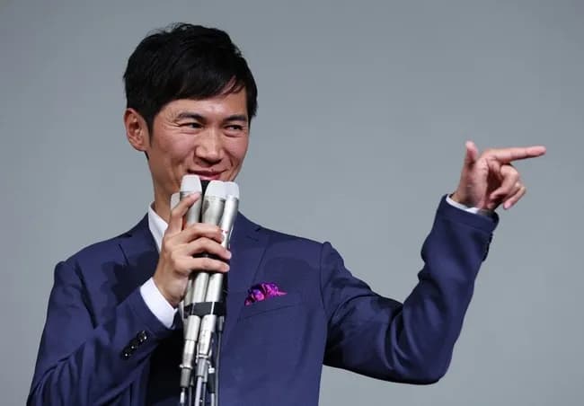 【悲報】石丸慎二さん、どう返すのが正解か分からない冗談を記者にかましてしまう