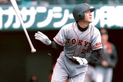 高橋由伸(23) 126試合 .300(466-140) 19本塁打 75打点 出.356 OPS.852←うおおおおおおおおおおお！！！！！！！