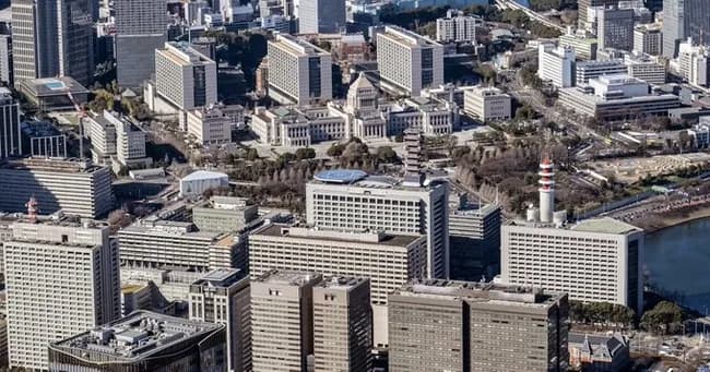 【悲報】国家総合職合格者 東大生は1割未満