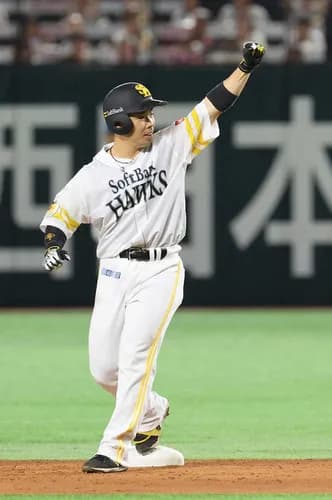 ソフトバンク首位固めの4連勝！2位・日本ハムに3ゲーム差　モイネロ完封　近藤が決勝打