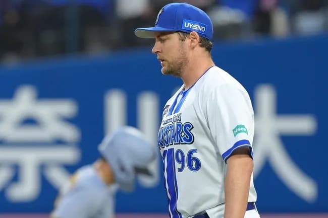 De投手コーチ「バウアーが打たれてる原因はやはり球が高い。ハイゾーンばかりにボールが集まってる」