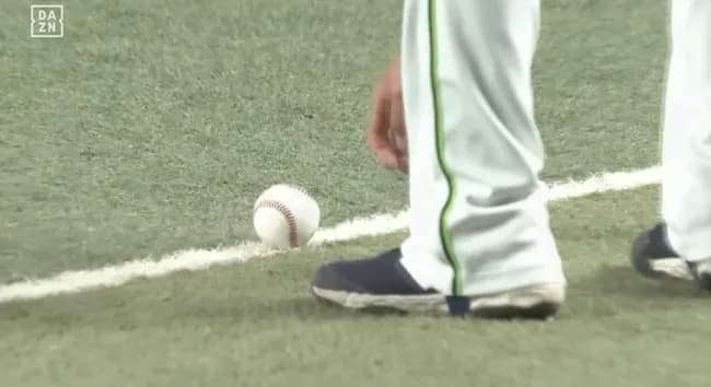 【久古のアレ】中日木下のスクイズ、ライン上にピタリwwwww