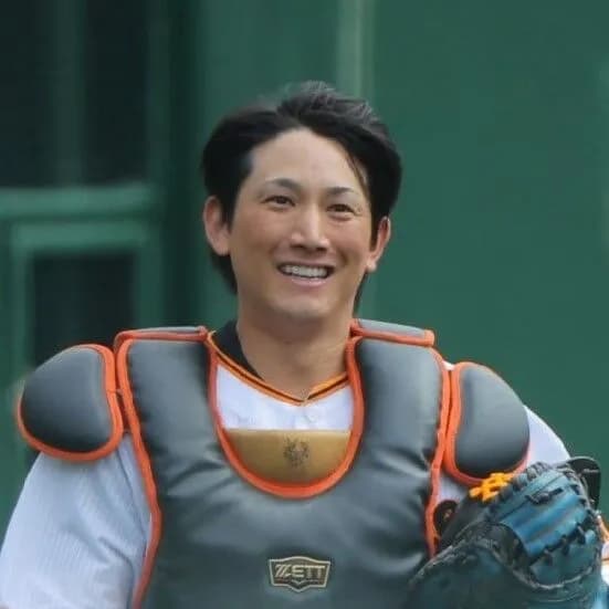 巨人二軍さん満塁で小林誠司にスクイズさせるwwwwww