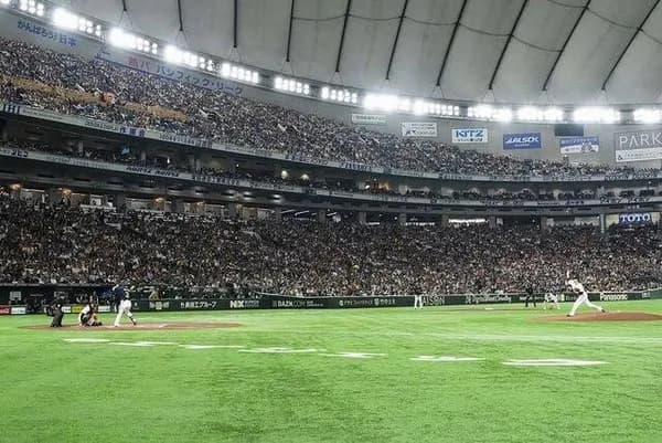 今季から試合中の写真動画の投稿禁止のプロ野球野球の時代錯誤