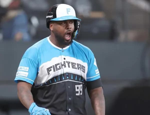 レイエス、お立ち台を辞退していた