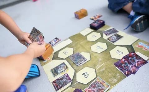 史上最も面白いカードゲームって“コレ”だよな？