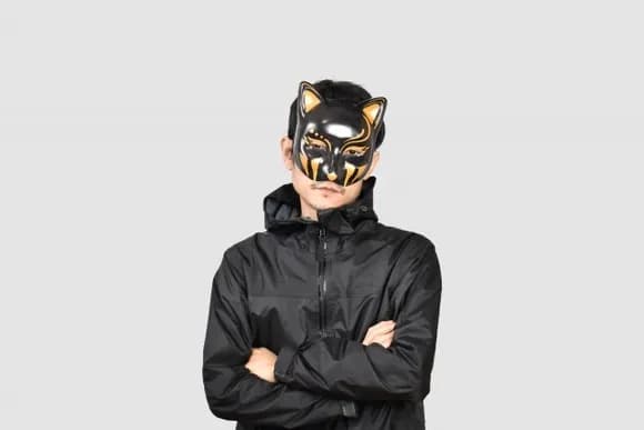 【疑問】日本人特有の「個人間の問題の不倫で、なぜか謝罪を要求する」思想・・・・