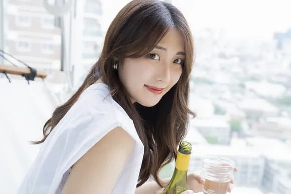 【画像】港区女子、ドバイで『謎の高額案件』に参加 →内容がシャレになってなかった模様・・・・・