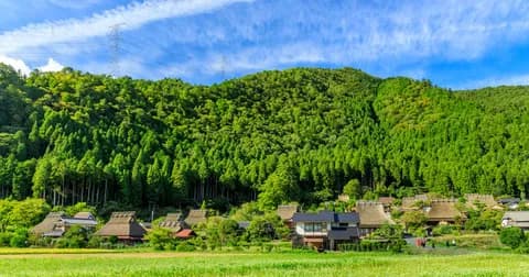 田舎の野獣先輩「まずうちさぁ、屋上有んだけど……」