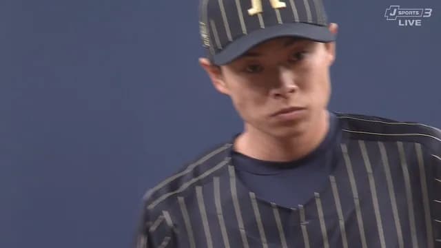 オリックス・山岡、今シーズン初登板　険しい表情で1イニング無失点