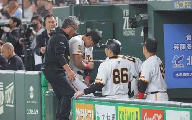 【巨人】岡本和真、復帰まで１か月前後か　二岡ヘッドが語る「そう思っとかなきゃいけないのかな」