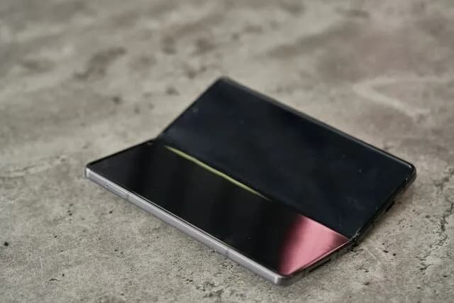 折りたたみスマホ←こいつが人気出ない理由