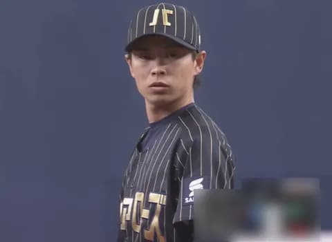 山岡泰輔 今季初登板6球で3者凡退の好リリーフ