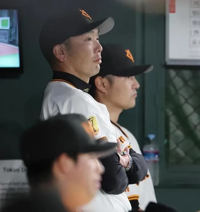 巨人・阿部監督　岡本和真の長期離脱を示唆　「たぶん時間がという診断結果」