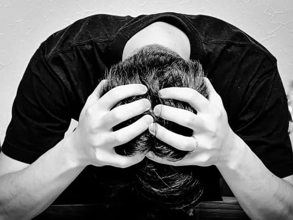 【急募】ワイに鬱病の気質あるか否か判定してくれんか・・・・？