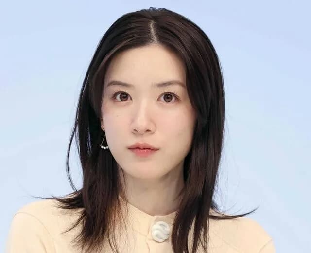 永野芽郁、JCBのHPとYouTubeから抹消される