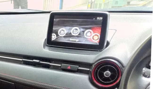 NHK「カーナビ付公用車の受信料払えよ😡」