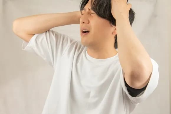 【疑問】友達いない奴って誰に相談したりするん・・・・？