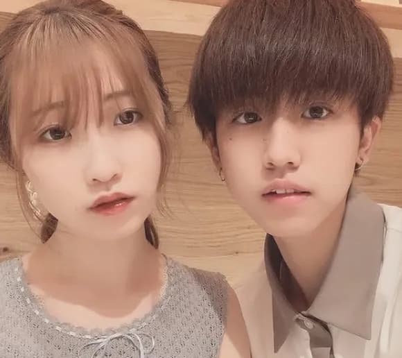 【悲報】あの人気カップルYouTuber、号泣しながら破局を報告・・・・・・・・・