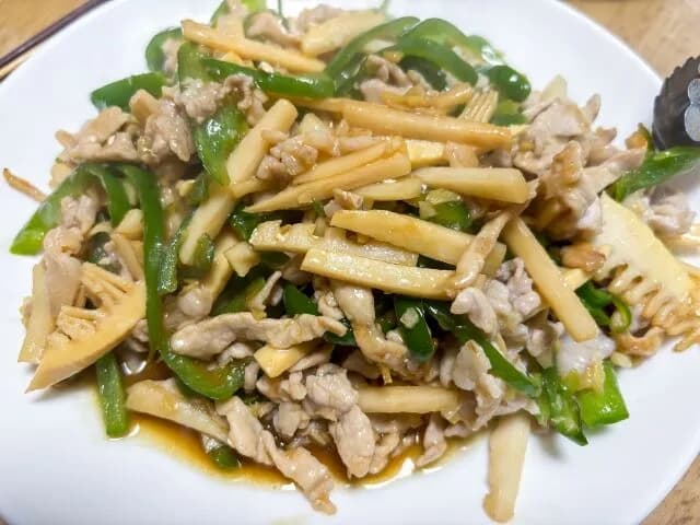 青椒肉絲とかいうご飯に合わない中華