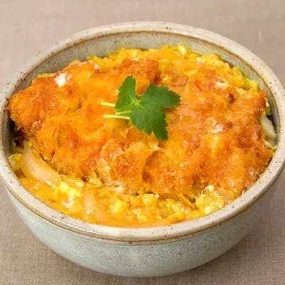 カツ丼「まずカツを揚げます」「汁をかけてサクサク感台無しにします」←この料理