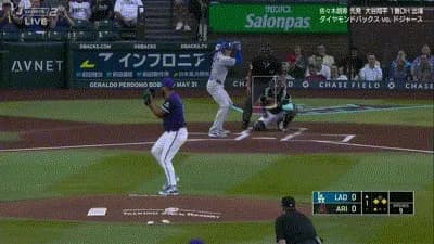 ドジャース・佐々木朗希に援護点！初回1アウト一三塁からフリーマンの犠牲フライで1点先制！！！！！！！