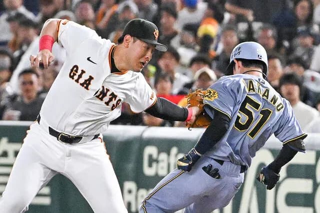 広澤克実「岡本和真の大怪我の原因は守備位置たらい回し。専門の一塁手なら普通あの送球は捕らない」