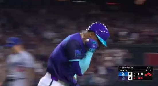 【悲報】ドジャース、８点取ったのにグラスラで追いつかれるｗｗｗｗｗ