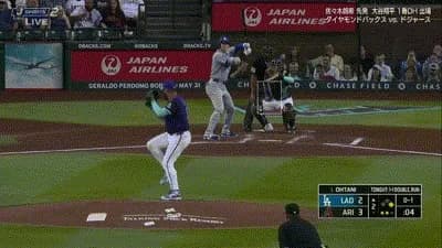 大谷翔平、第二打席で同点タイムリーツーベース！佐々木朗希に援護点！！！！！！！！！！！
