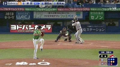 【ヤクルト対巨人8回戦】巨人、４回表１アウト二三塁から岸田のセカンドゴロの間に三塁ランナーが生還し勝ち越し！！！！！