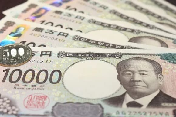 【悲報】生活保護受けて７年たつけど暇だから質問してくれないか・・・・？