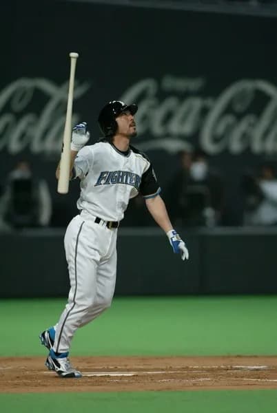 プロ野球選手の1番カッコイイと思う二つ名を思い浮かべてこのスレを開いてください