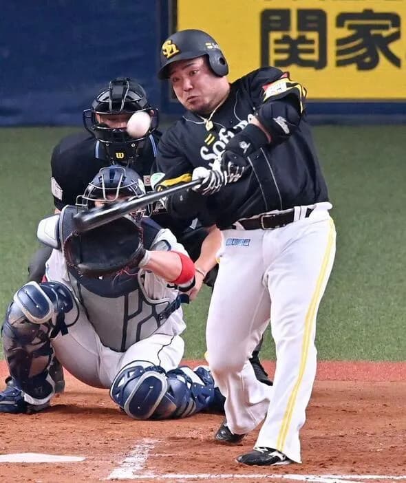 「二度とそういうことはないようにします」ソフトバンク山川穂高がタイムリーも〝確信歩き〟で反省