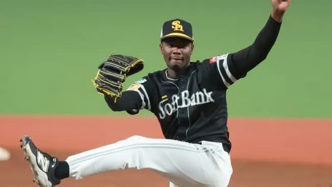 モイネロ 1.55 4勝0敗 46.1回 被打率.189 WHIP0.84 K/BB5.22